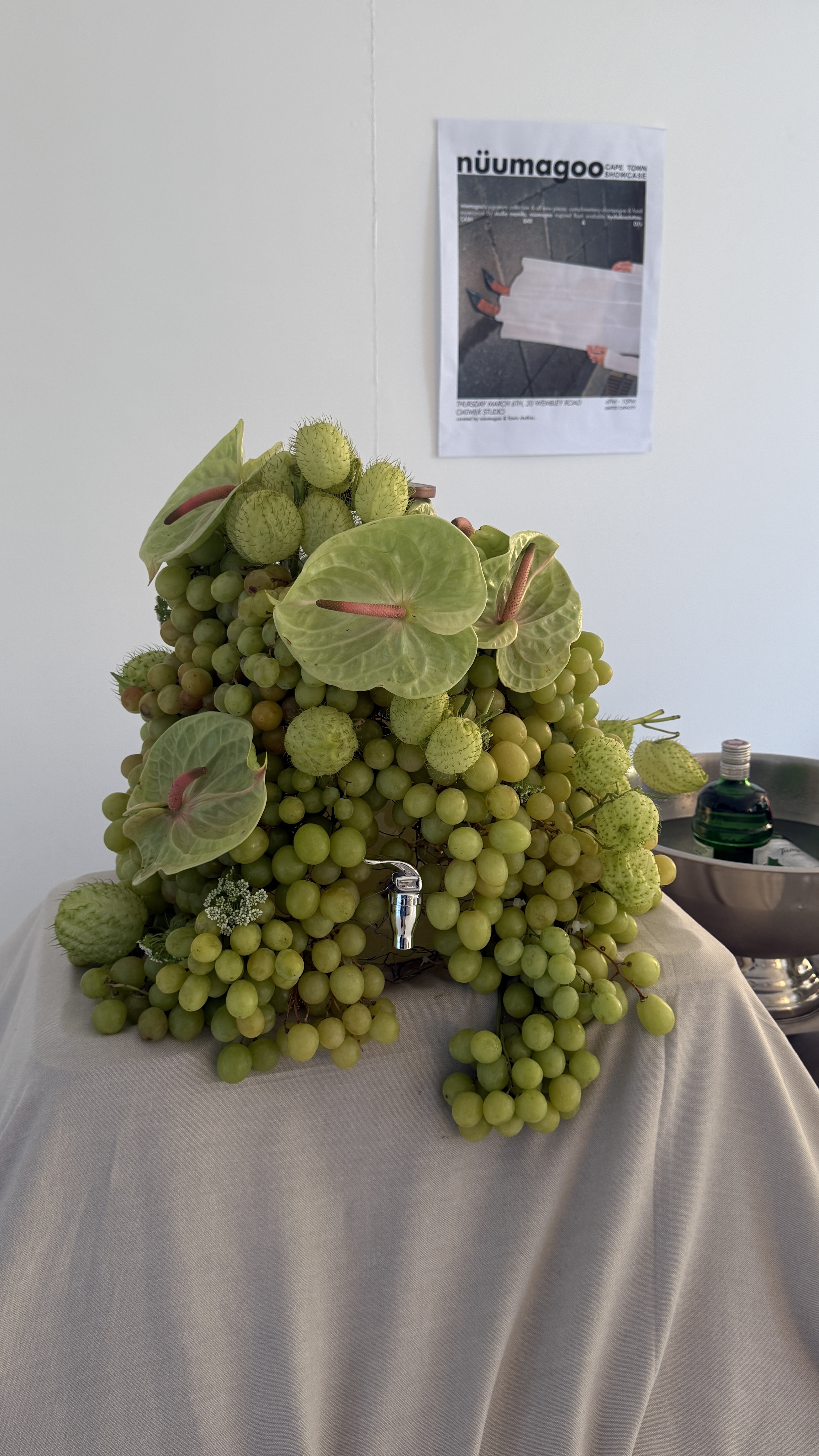 Drinks & service image 1